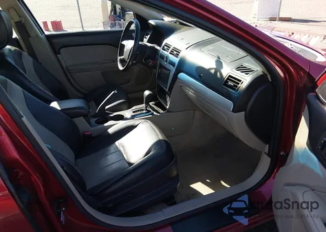 2009 Mercury Milan V6 Premier from USA, damaged, VIN 3MEHM08159R635201